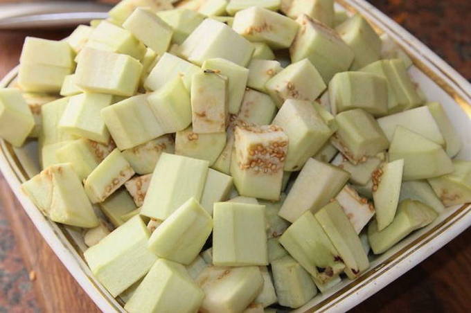 Баклажаны с фасолью на зиму — 5 лучших рецептов салата «Пальчики оближешь»