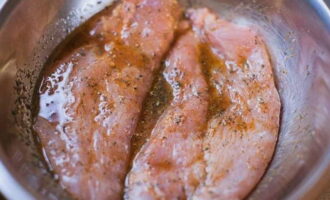 Блюда из филе индейки — 10 быстрых и вкусных рецептов приготовления