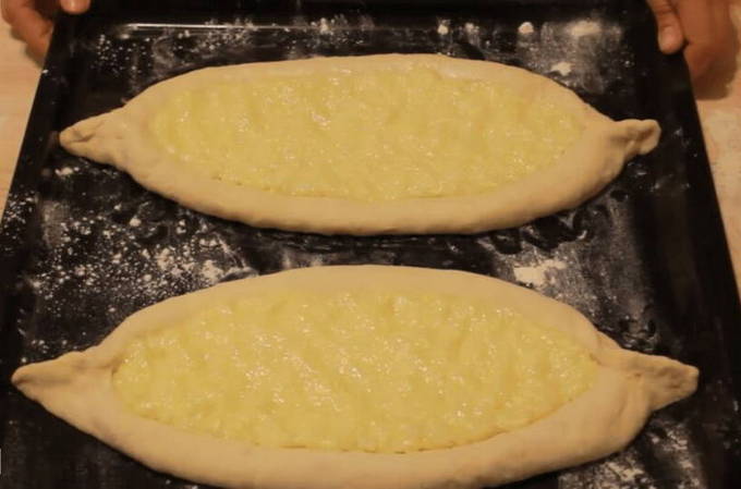 Хачапури по-аджарски «Лодочка с яйцом» — 8 рецептов