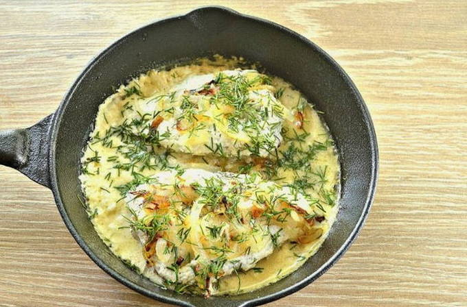 Караси в сметане — 5 вкусных рецептов