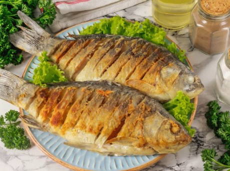 Караси в сметане — 5 вкусных рецептов