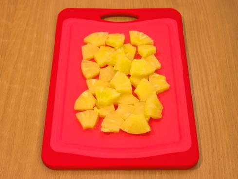 Курица с ананасами в духовке — 8 пошаговых рецептов с сыром, картошкой