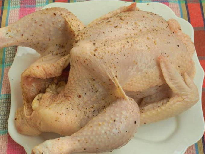 Курица в фольге в духовке