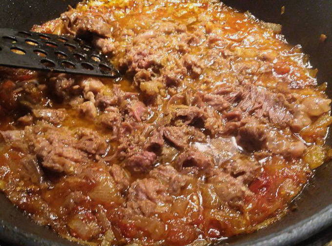 Макароны с тушенкой – 8 вкусных рецептов приготовления