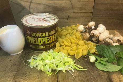 Макароны с тушенкой – 8 вкусных рецептов приготовления