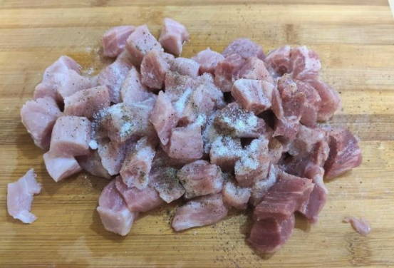 Плов со свининой на сковороде — 8 пошаговых рецептов