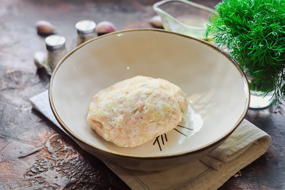 Шницель из свинины — 6 пошаговых рецептов на сковороде