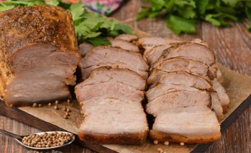 Свиная грудинка запеченная в духовке — 8 пошаговых рецептов приготовления