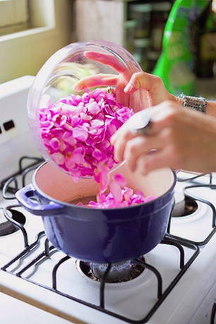 Варенье из лепестков розы – 8 пошаговых рецептов в домашних условиях