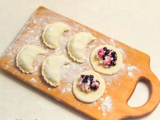 Вареники с черникой — 7 пошаговых рецептов приготовления