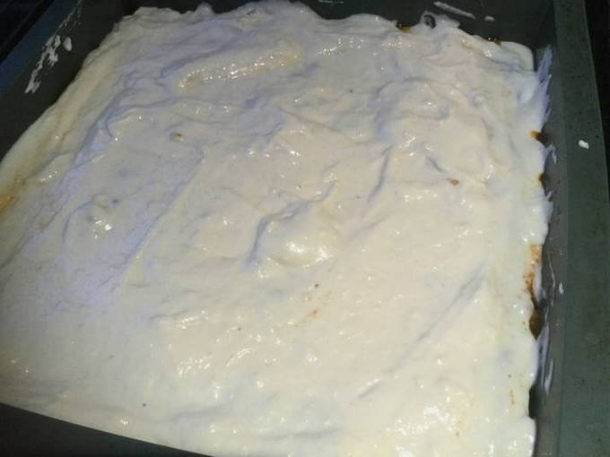 Заливной пирог с капустой на кефире – 8 вкусных рецептов
