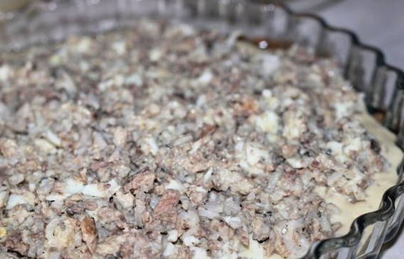 Заливной пирог с рыбными консервами — 9 рецептов с фото пошагово