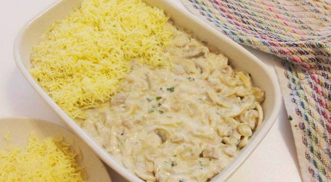Жульен с курицей и грибами со сливками в духовке — 5 пошаговых рецептов
