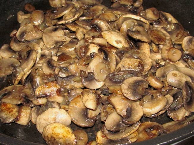 Жульен с курицей и грибами со сливками в духовке — 5 пошаговых рецептов