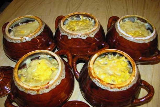 Жульен с курицей и грибами со сливками в духовке — 5 пошаговых рецептов