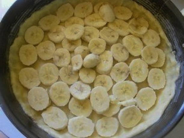 Банановый пирог – 10 пошаговых рецептов приготовления