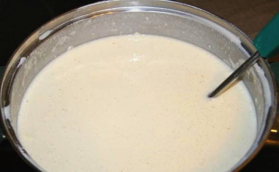 Блины на молоке — 10 вкусных и простых рецептов