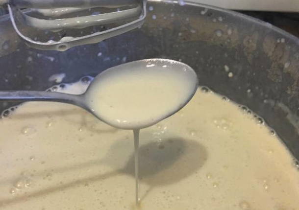 Блины на молоке — 10 вкусных и простых рецептов