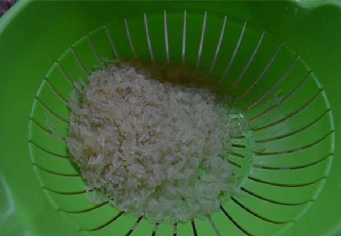 Ежики из фарша с рисом и подливой – 9 пошаговых рецептов