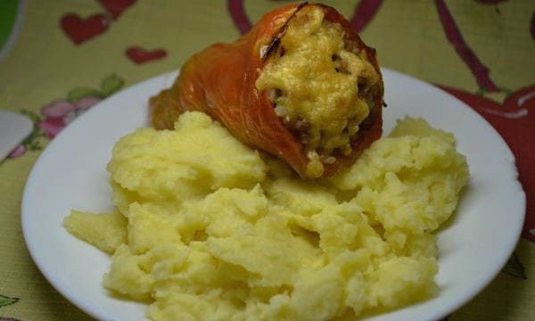 Фаршированный перец с мясом и рисом — 10 пошаговых рецептов