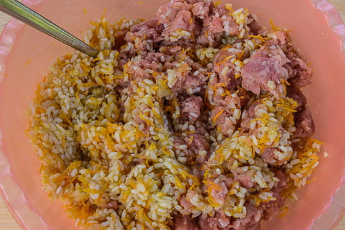 Фаршированный перец с мясом и рисом — 10 пошаговых рецептов