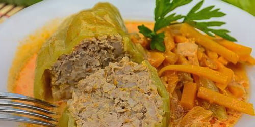 Фаршированный перец с мясом и рисом — 10 пошаговых рецептов