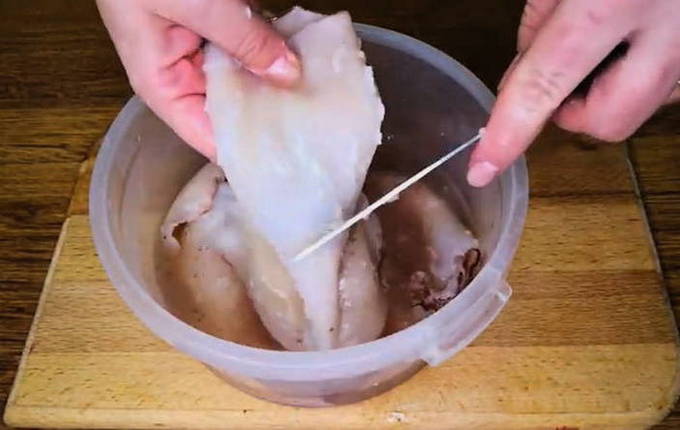 Как варить кальмары правильно — 10 пошаговых рецептов