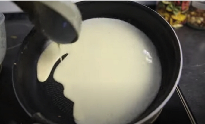 Классические блины на молоке — 10 пошаговых рецептов