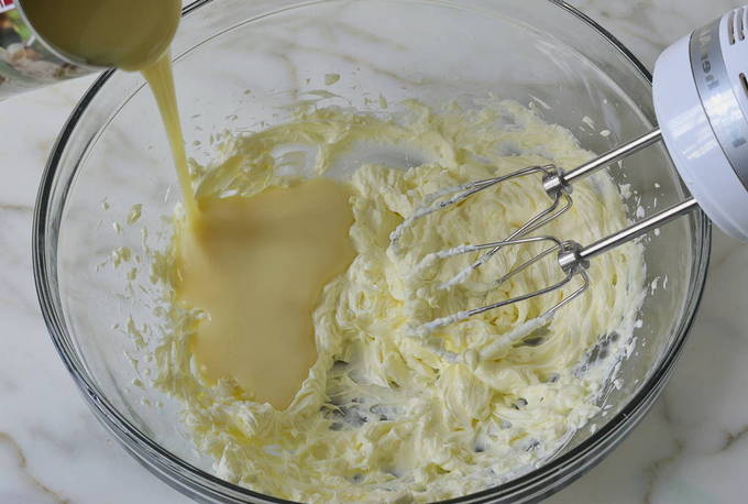 Крем-чиз на масле — 6 пошаговых рецептов для торта
