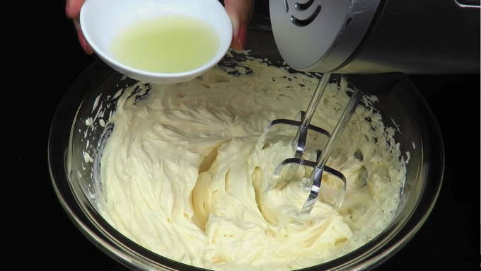 Крем для торта Красный бархат — 7 простых рецептов приготовления