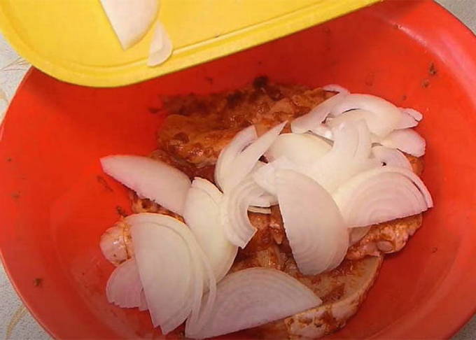 Отбивные из свинины в духовке – 10 пошаговых рецептов приготовления