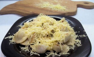 Пельмени с сыром — 10 вкусных рецептов