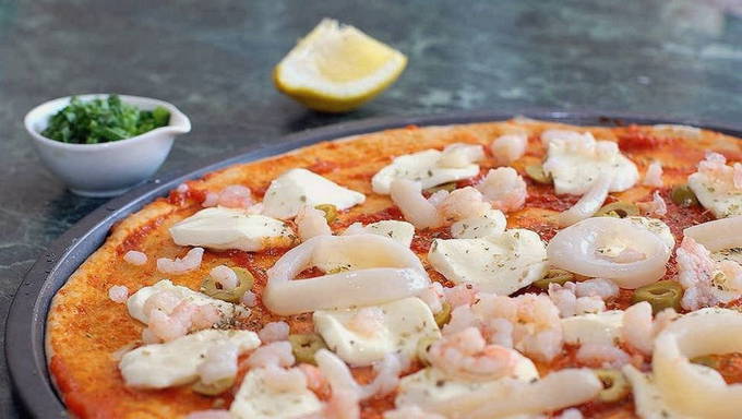 Пицца с морепродуктами