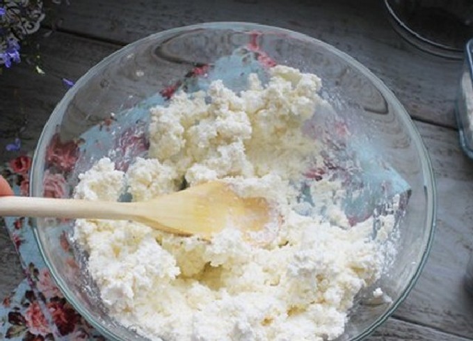 Пышные сырники из творога с мукой на сковороде – 7 пошаговых рецептов