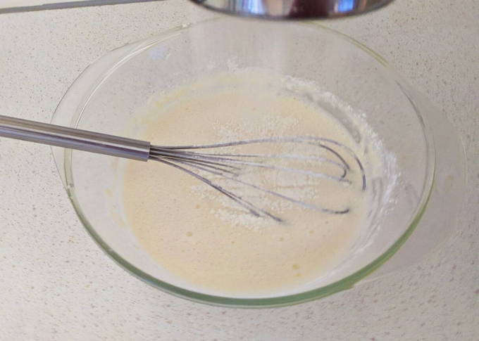 Пышный омлет на сковороде с молоком — 11 вкусных рецептов