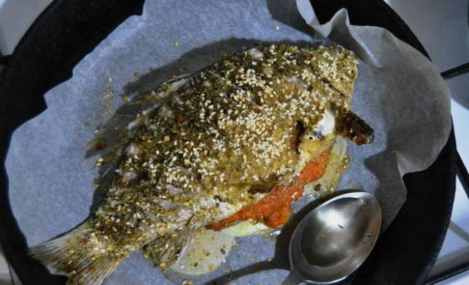 Рыба, запеченная в духовке – 10 вкусных рецептов