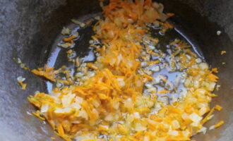 Салат Аленка из свеклы на зиму — 4 пошаговых рецепта