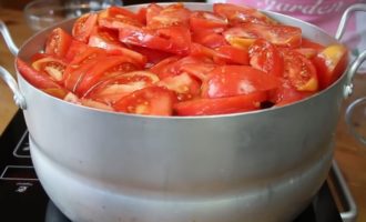 Салат из огурцов, капусты, помидоров – 8 самых вкусных рецептов на зиму