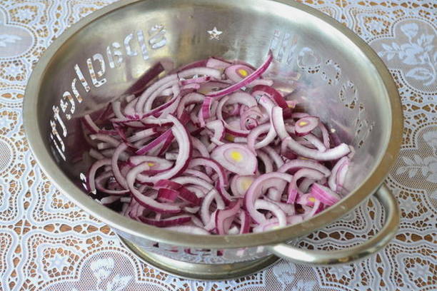 Салат «Кубанский» на зиму — 6 пошаговых рецептов