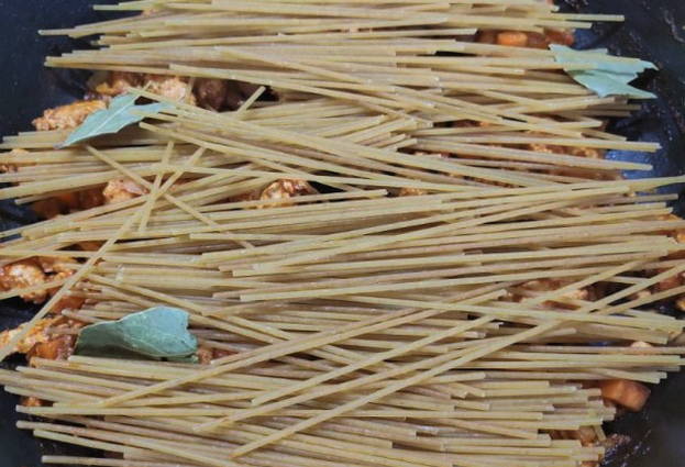 Спагетти с фаршем — 10 пошаговых рецептов приготовления