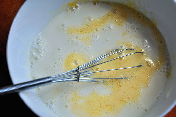 Тонкие блины на молоке с дырочками — 10 самых вкусных и простых рецептов