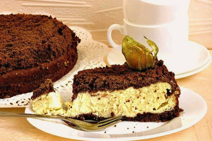 Творожный пирог — 10 простых и вкусных рецептов в духовке