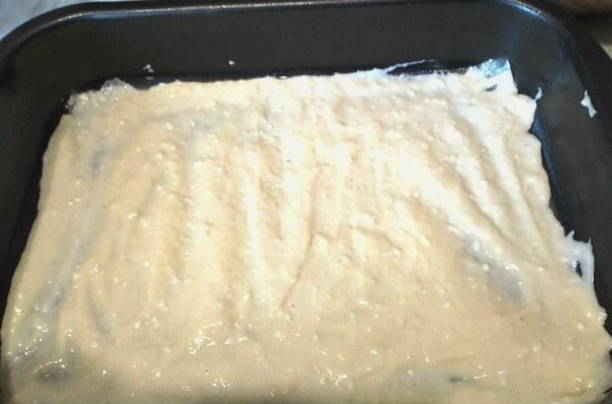 Заливной пирог на кефире – 10 вкусных рецептов